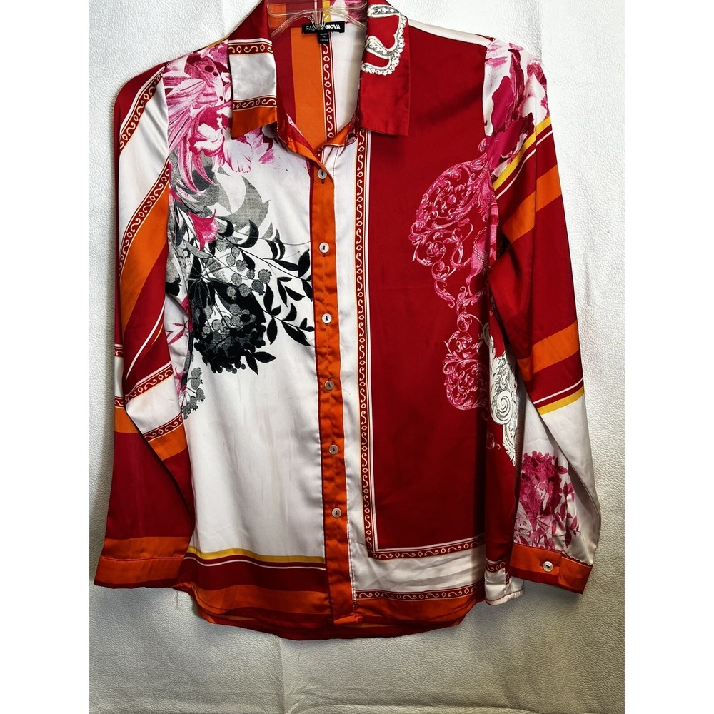 Fashion Nova Night Woman’s satin shirt-red/graphic Long Sleeve Sz Med Bust 42”